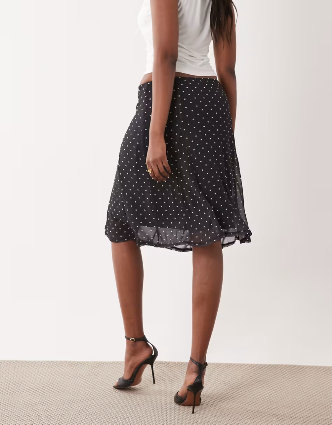 The Pencil Skirt