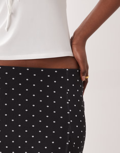 The Pencil Skirt